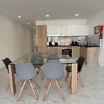 Bugibba Modern Spacious 2 Bedroom With Parking Apartament St Paul's Bay