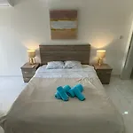 Apartament Bugibba Modern Spacious 2 Bedroom With Parking