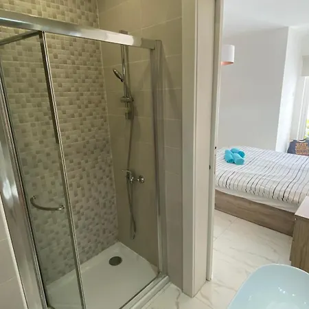 Bugibba Modern Spacious 2 Bedroom With Parking