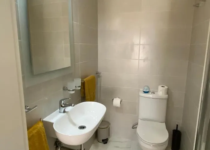 Bugibba Modern Spacious 2 Bedroom With Parking