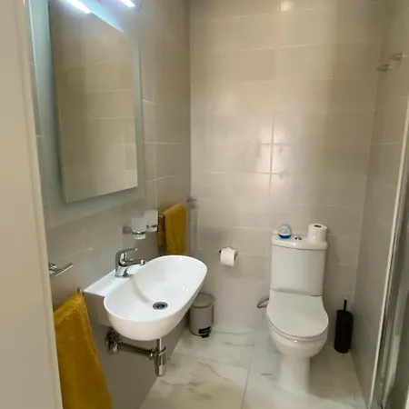 Bugibba Modern Spacious 2 Bedroom With Parking